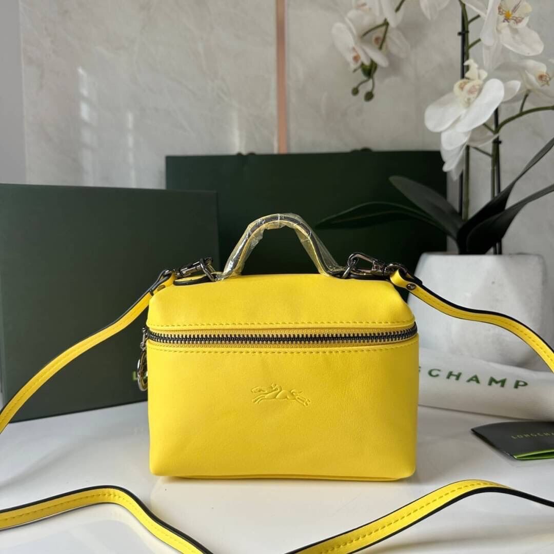 Longchamp Cuir Vanity Xs Noir WOW ONLINESHOP ThaiPick longchamp-cuir-vanity-xs-noir-wow-onlineshop-thaipick