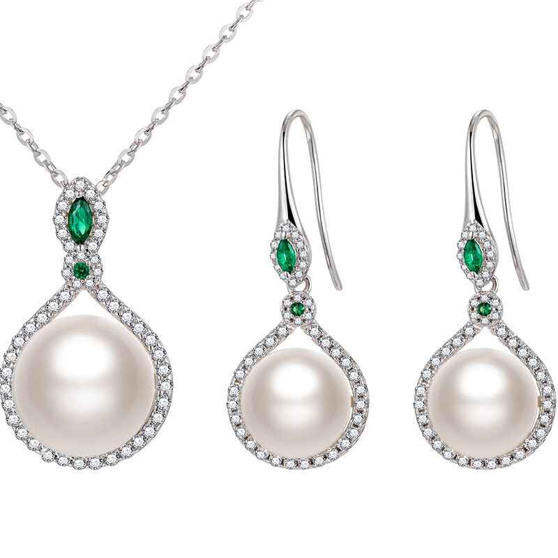 QLADY | Pearl Necklace Earrings Set for Mom 3 Pieces ราคา 1,298 บาท*ส่งฟรี