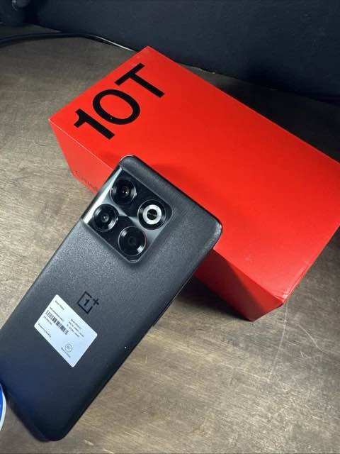 OnePlus 10T 5G 256GB Moonstone Black Unlocked Smartphone ราคา 4,500 บาท*ส่งฟรี