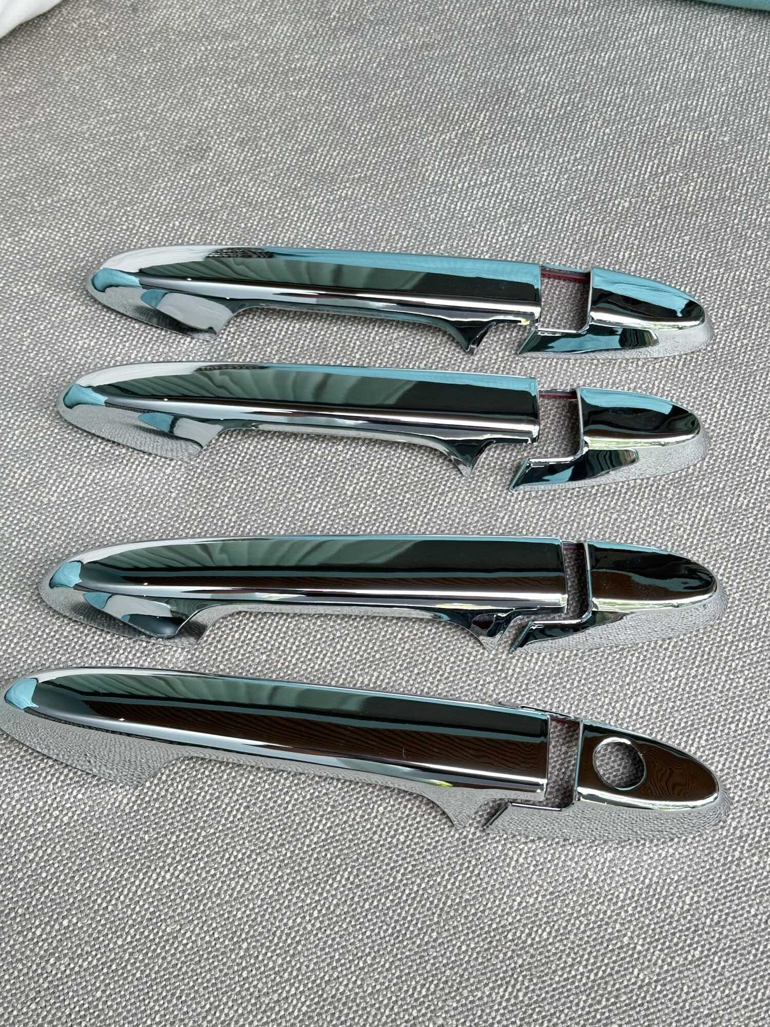 ครอบมือเปิดโครเมี่ยม Honda City 2014 งานไทยชุบอย่างดี มาพร้อมกาว2 หน้า ราคา 450 บาท*ส่งฟรี