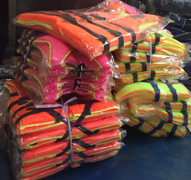 ภาพสินค้าเสื้อชูชีพเด็กและผู้ใหญ่ เบอร์ 1-7  สีส้ม สีเขียว สีชมพู  ราคาถูก คุณภาพดี สินค้าพร้อมส่ง จากร้าน เปลญวน คุณภาพดี บน Lazada ภาพที่ 6