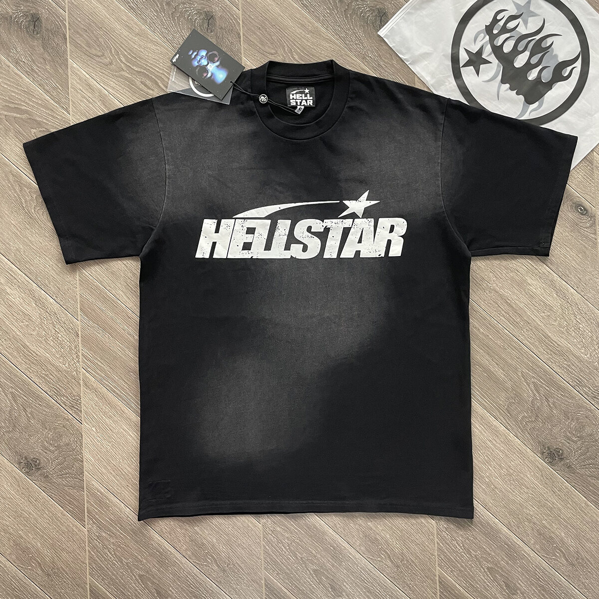 เสื้อยืดแขนสั้น Hellstar Studios Brain Helmet Classic Tee ผ้าฝ้าย