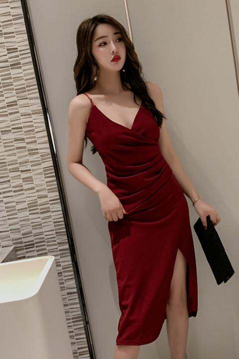 ชุดเดรสสีไวน์แดงแบบใหม่ฤดูร้อนเดรสสายเดี่ยวคอวีแหวกข้างเซ็กซี่เก็บเอวใส่แล้วดูผอมเพรียวแบบยาวชุดผู้หญิง – No Brand >>> top1shop >>> lazada.co.th 🇹🇭 🇹🇭 🇹🇭🛒🛍🛒