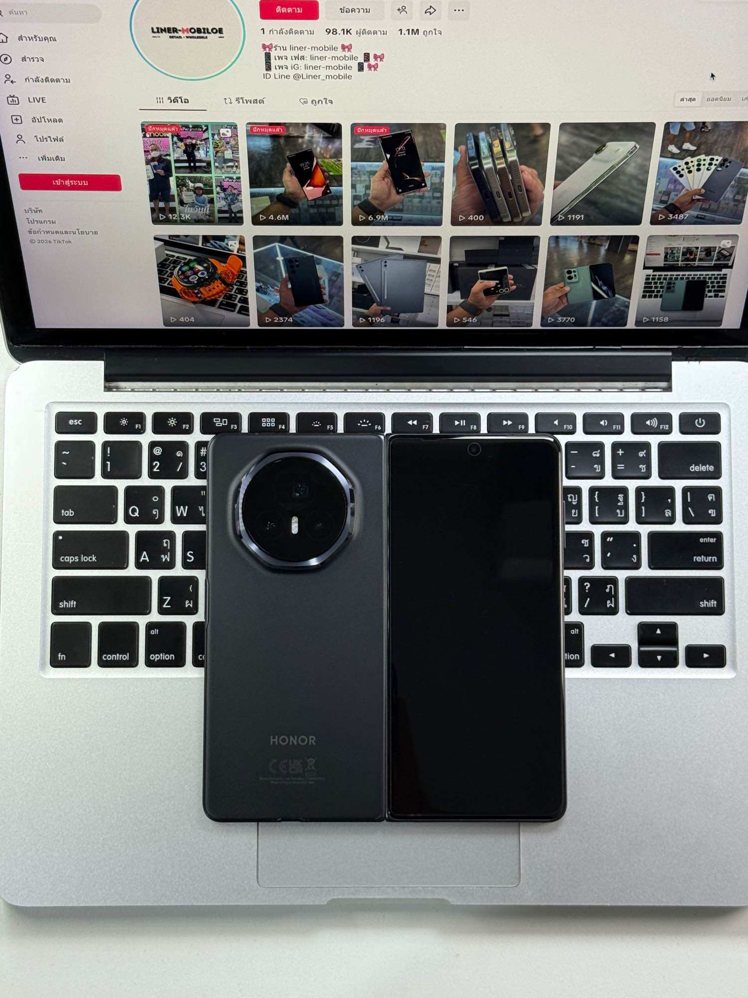 Honor Magic V3 5g 12/512 (Genuine 💯 ) ราคา 25,900 บาท*ส่งฟรี