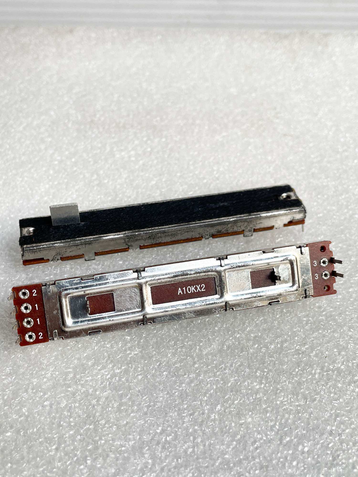 Lin R87716 S73e5e8a8e0a74377ae5ae591d931b4677.jpg