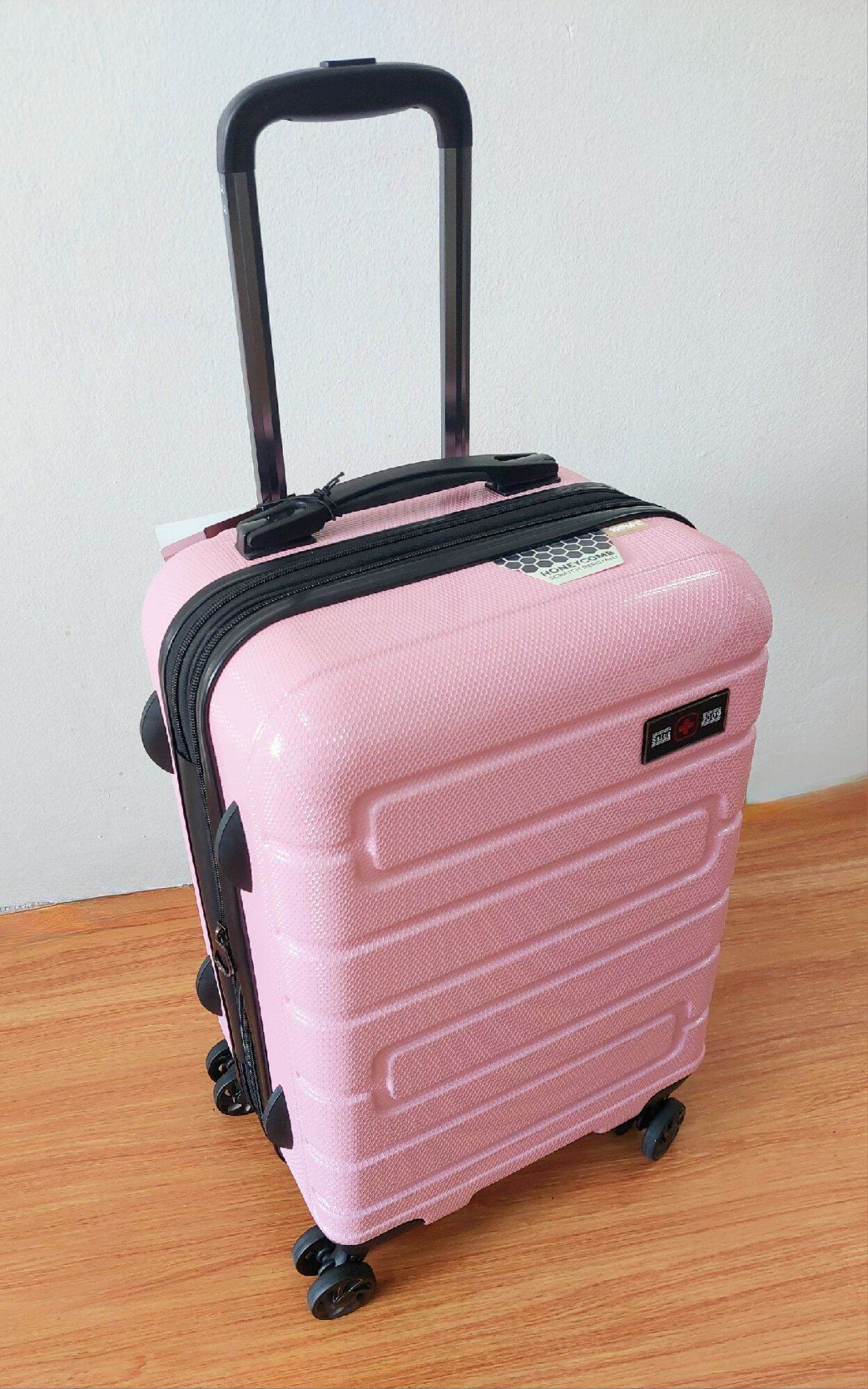 Saint 2009 sales luggage price