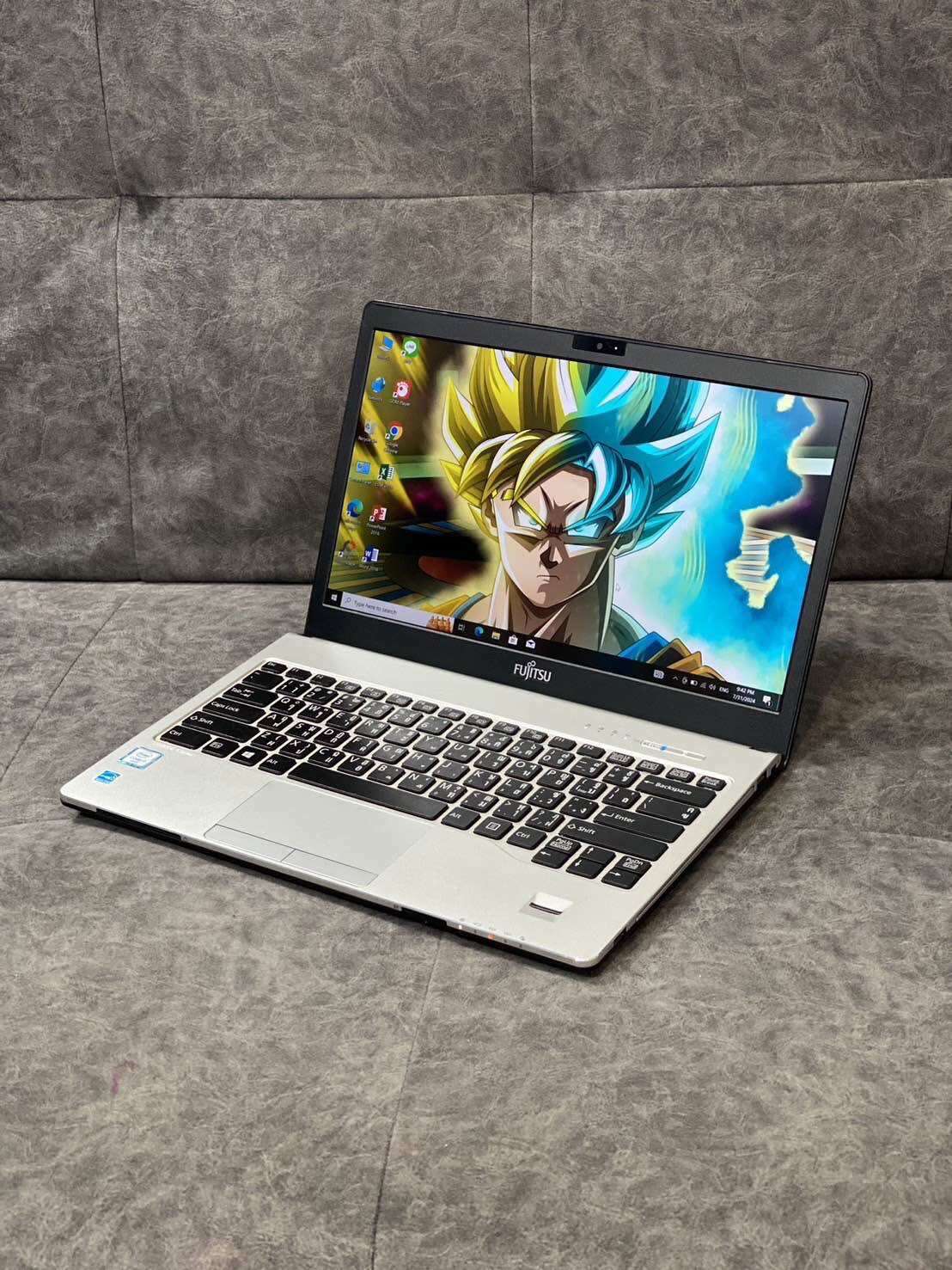 🔥SALE🔥 สเปคเเรงไวมาก บอดี้บางเบาพกพาง่าย Notebook Fujitsu Core i7 GEN6 RAM 8 GB HDD 500 GB Intel HD Graphics 520 (รหัส H20) ราคา 5,600 บาท*ส่งฟรี