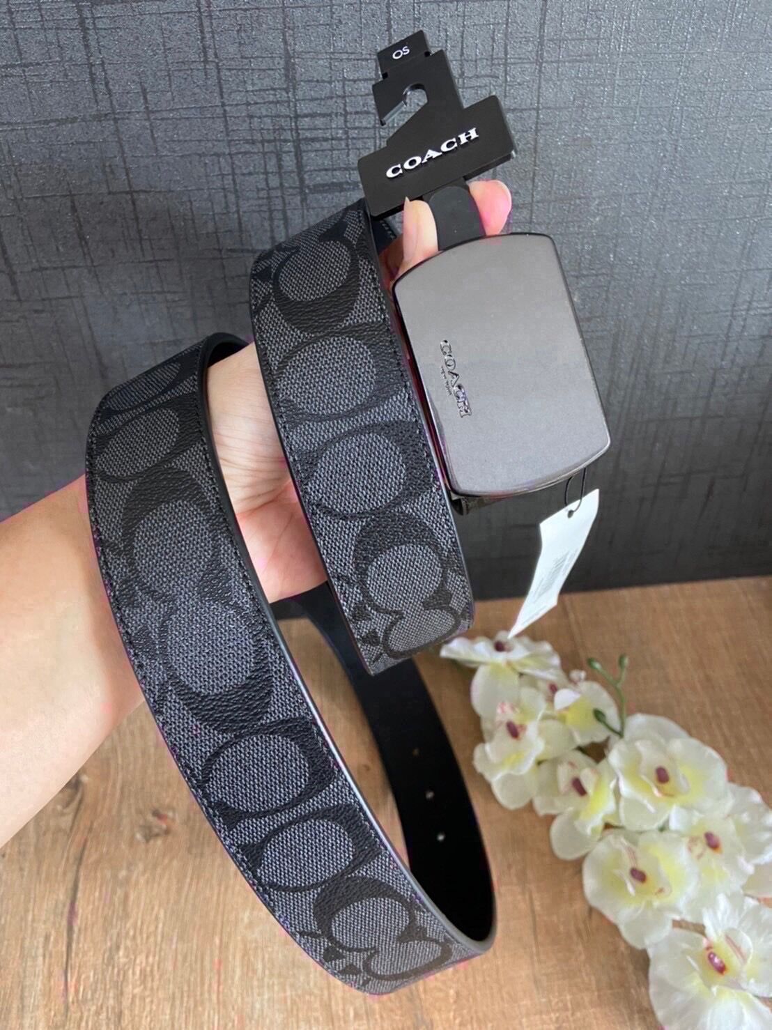 Authentic 💯 % Coach Cq012 Plaque Buckle Cut to Size Reversible Belt, 38 Mm. ราคา 3,690 บาท*ส่งฟรี