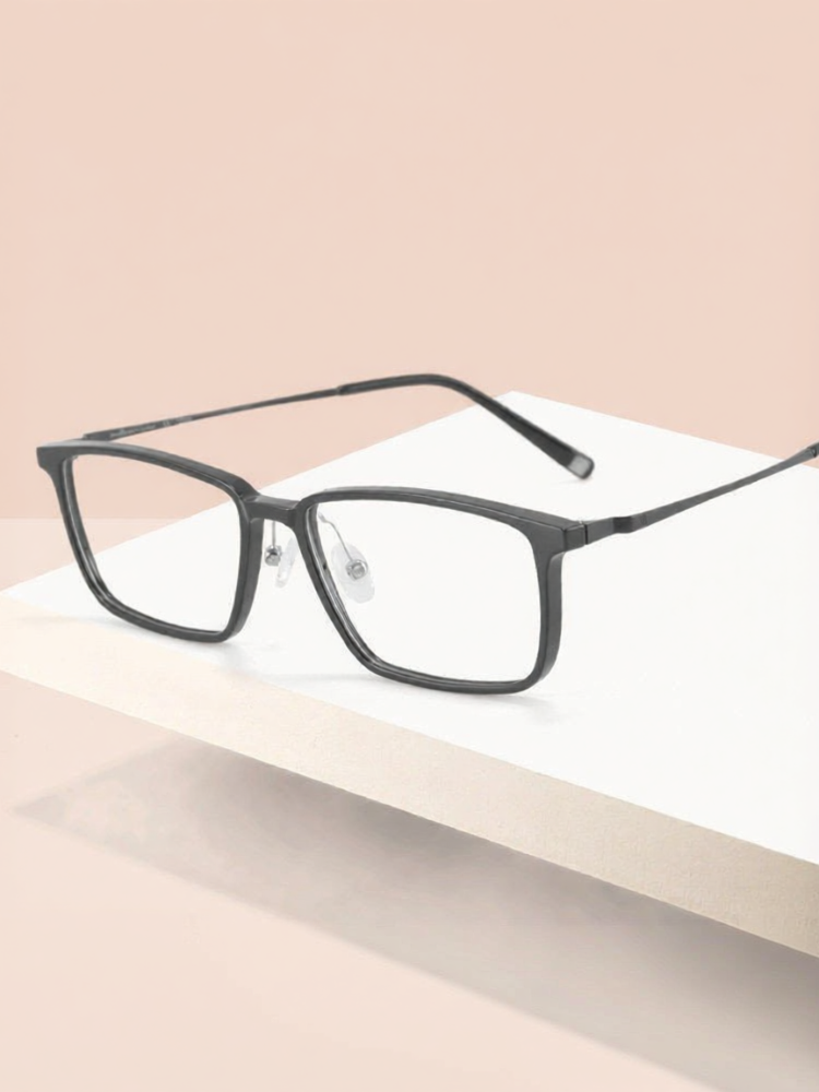 Charmant | Lightweight Square High Prescription Eyeglass Frame ราคา 3,820 บาท*ส่งฟรี