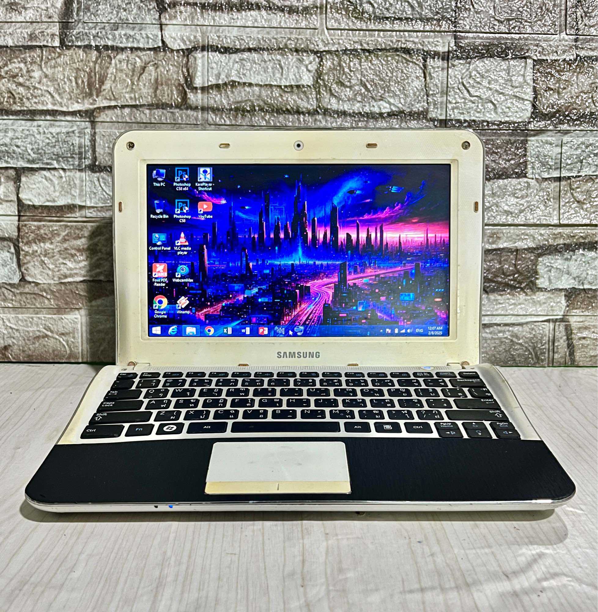 Netbook Samsung nf208 แบตเก็บไฟ ใช้งานปกติทุกอย่าง สเปก ดูหนัง ฟังเพลง คาราโอเกะ พิมพ์งานเบาๆ #มีบริการเก็บปลายทาง ราคา 2,390 บาท*ส่งฟรี