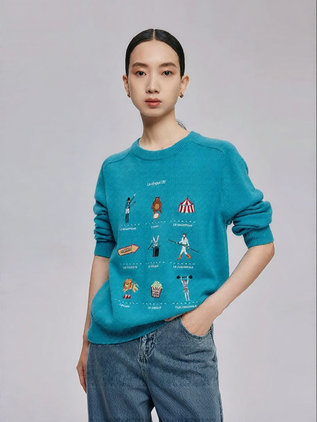 URLAZH | Autumn New Circus Embroidery Full Wool Casual Loose Long Sleeve Sweater ราคา 6,727 บาท*ส่งฟรี
