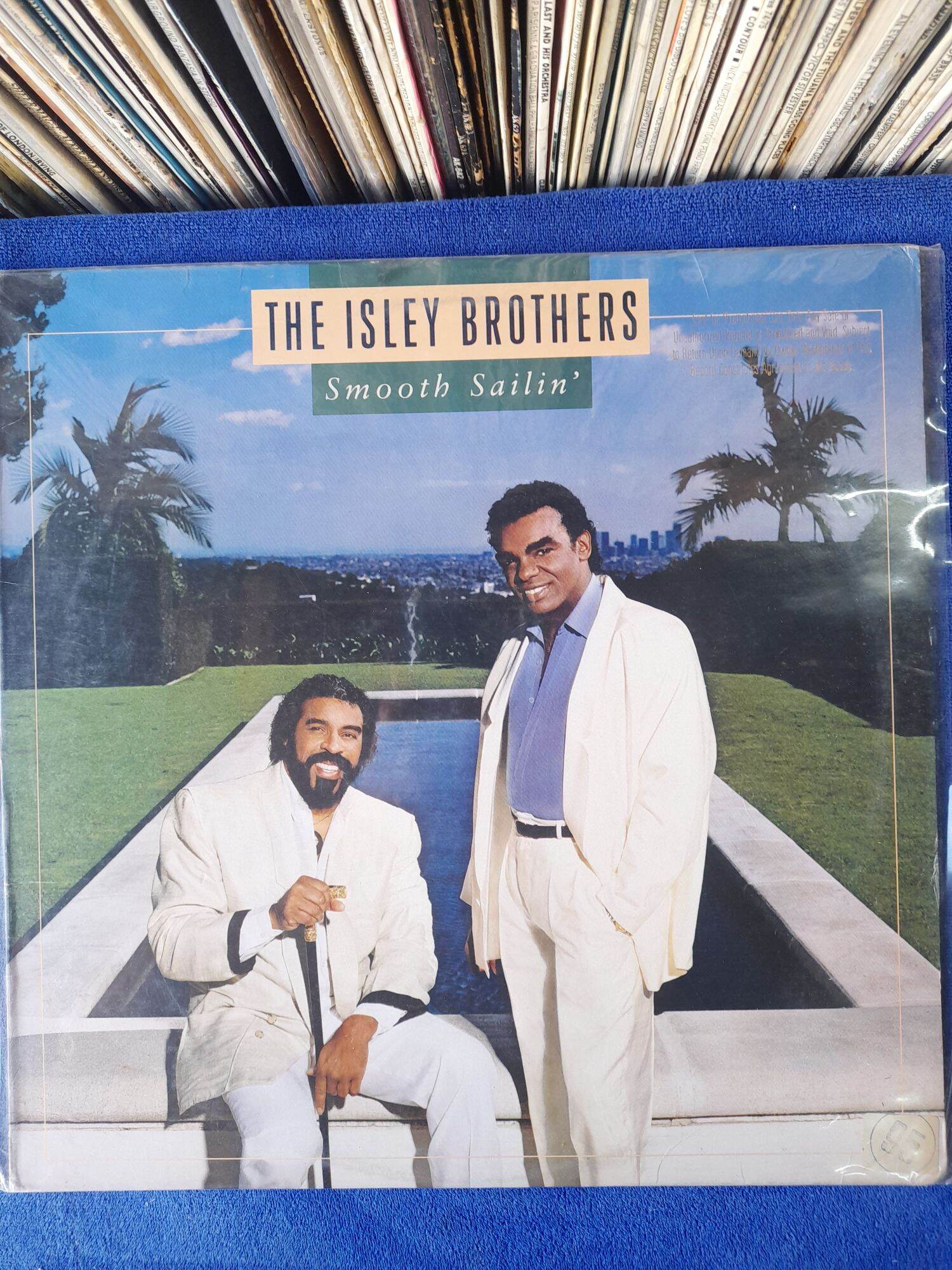 LP BOX10, THE ISLEY BROTHERS , Smooth Sailin , Soul , funk , แผ่น