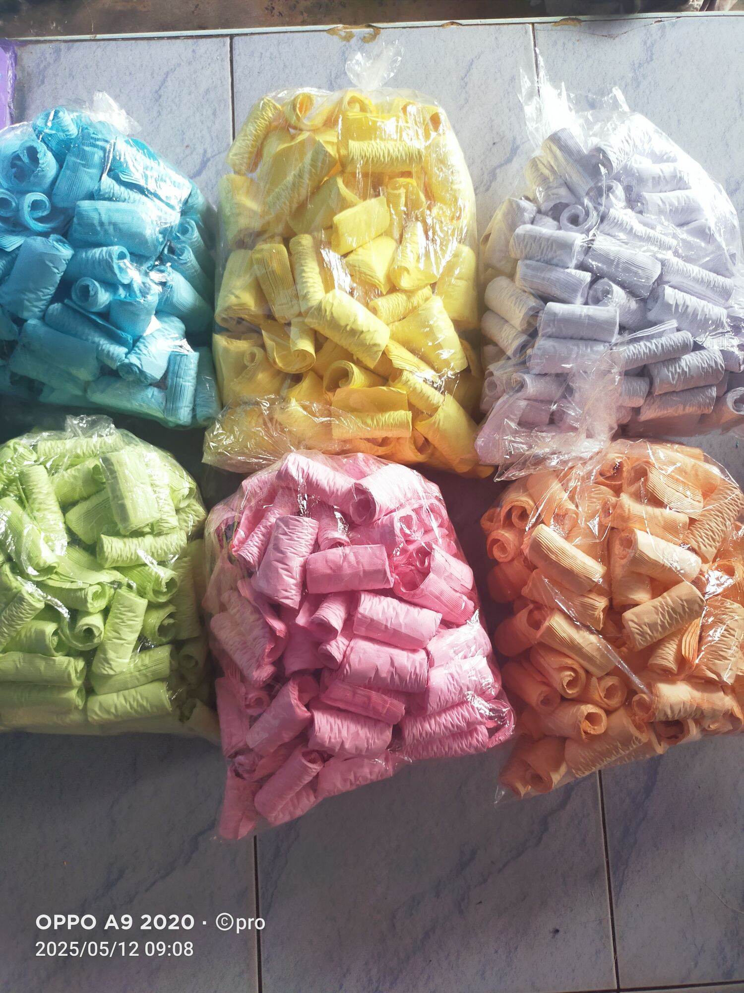 กลีบอัดดอกไม้จันทน์สีอ่อน 80แกรม8 ซ.น 1กกเลือกสีได้เลย
