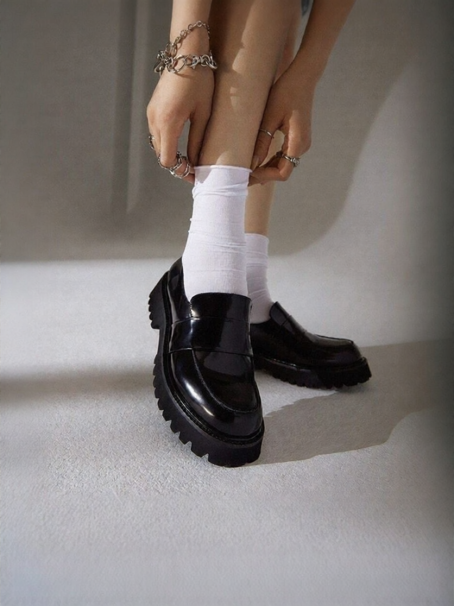 Tony Bianco | Spring & Autumn Women's Loafers Thick Sole ราคา 8,662 บาท*ส่งฟรี