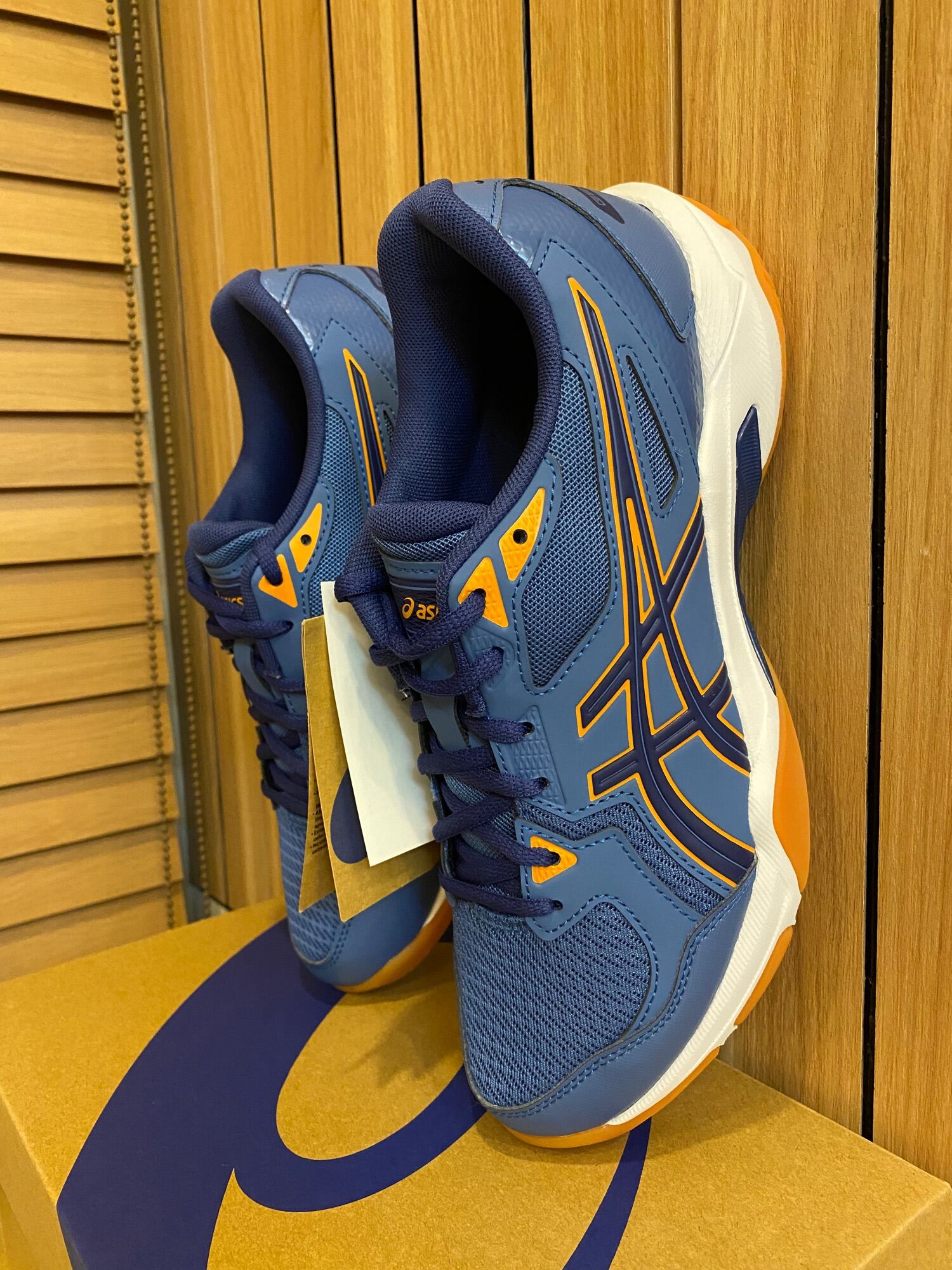 Asics Gel-Rocket 10 รองเท้าแบดมินตัน ผู้ชาย ค่ะ | Lazada.co.th