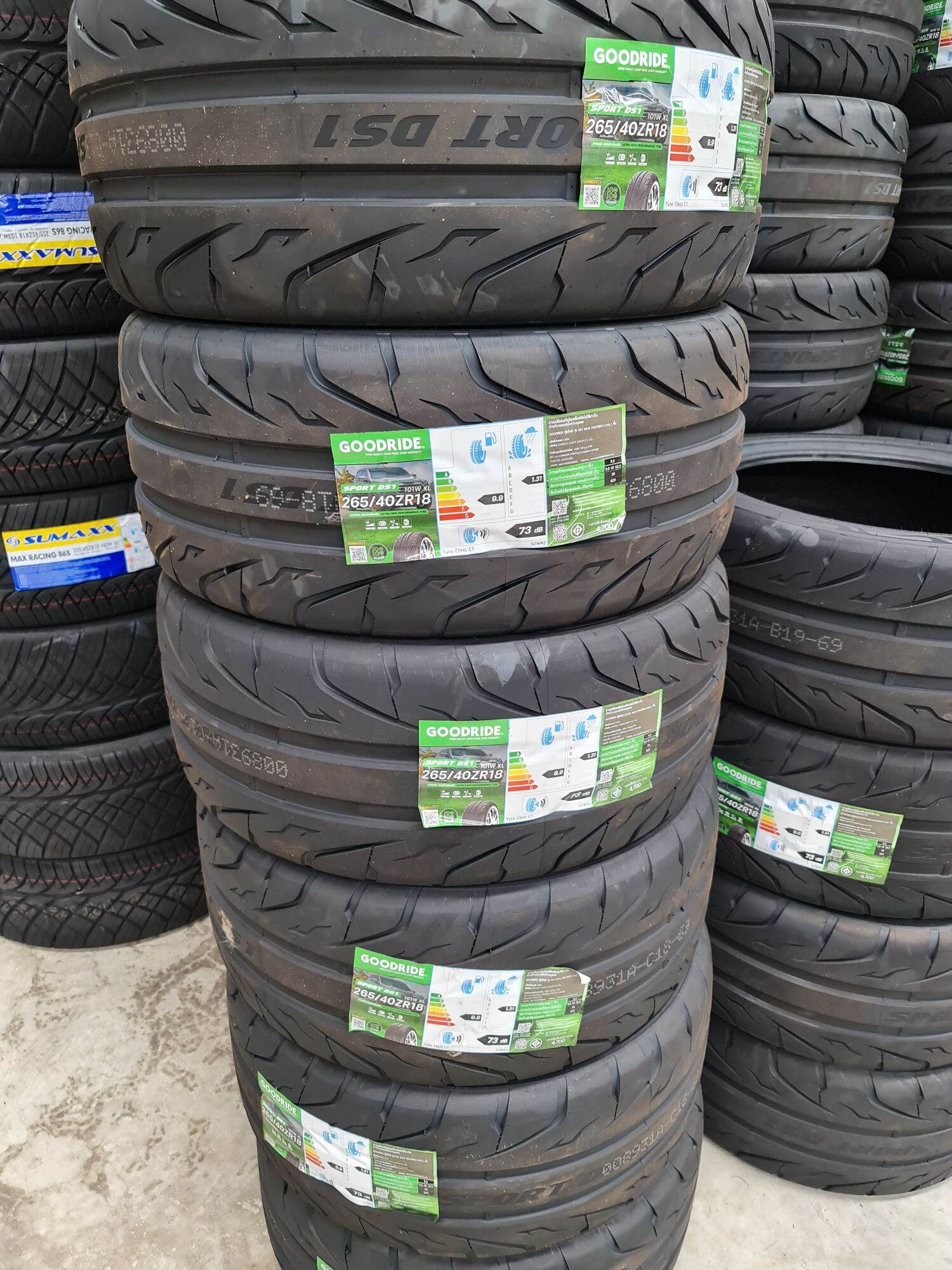 ยางใหม่ ปี2022 ยี่ห้อGOOD RIDE ล้อหน้า 26540R18 ล้อหลัง 29535R18 ยาง1 ...