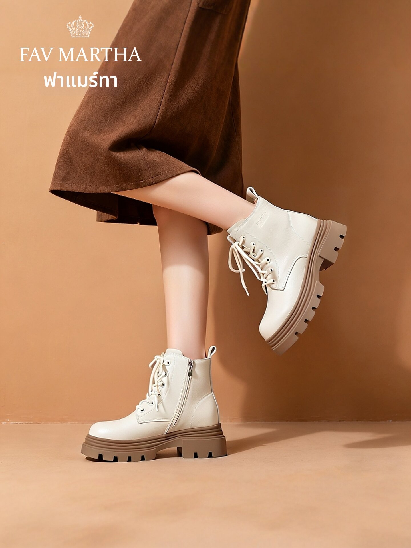 FAVMARTHA | Luxurious Leather Short Boots High Heel ราคา 8,437 บาท*ส่งฟรี