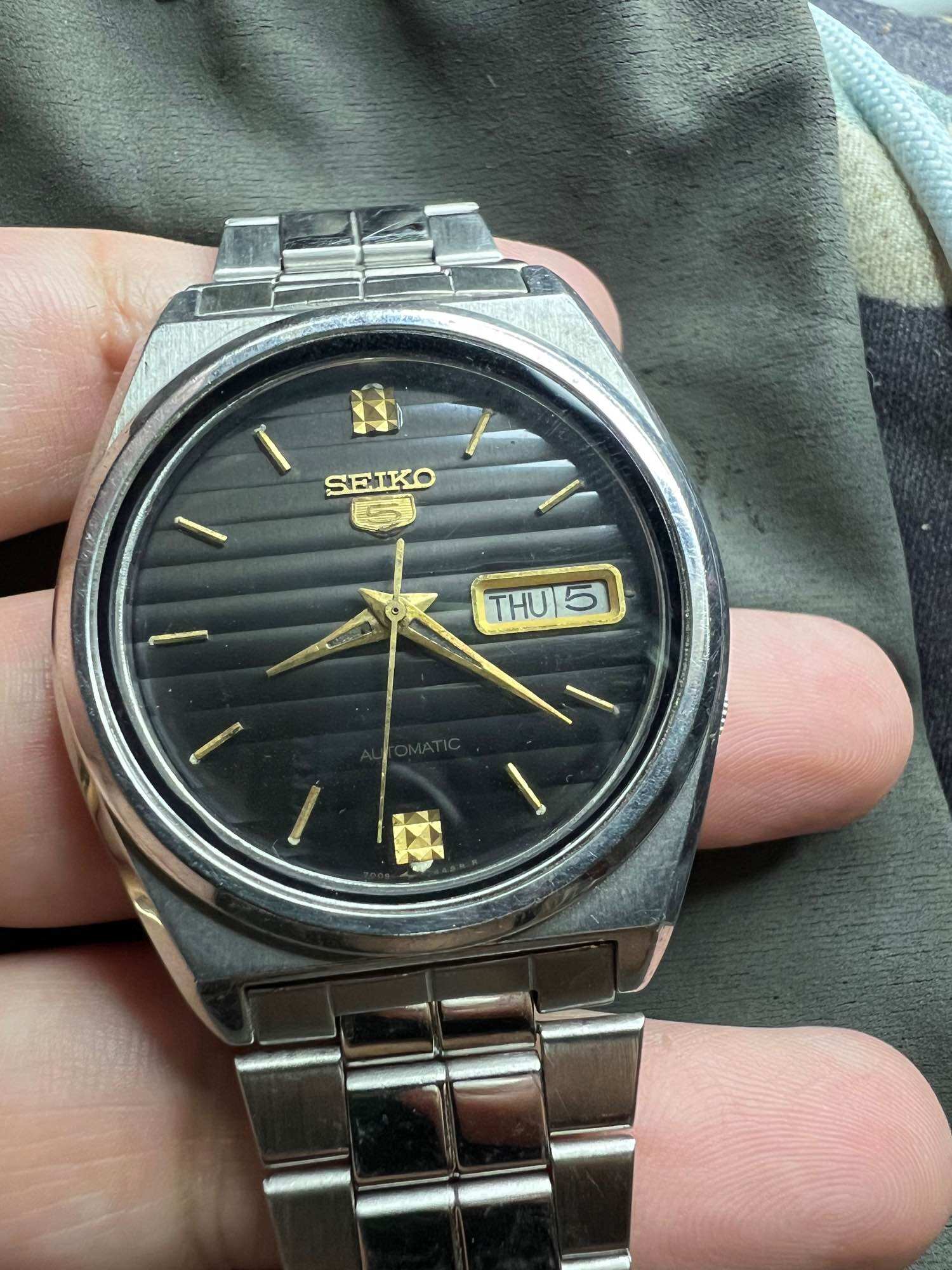 Seiko5 Genuine Automatic, Second Hand ราคา 2,700 บาท*ส่งฟรี