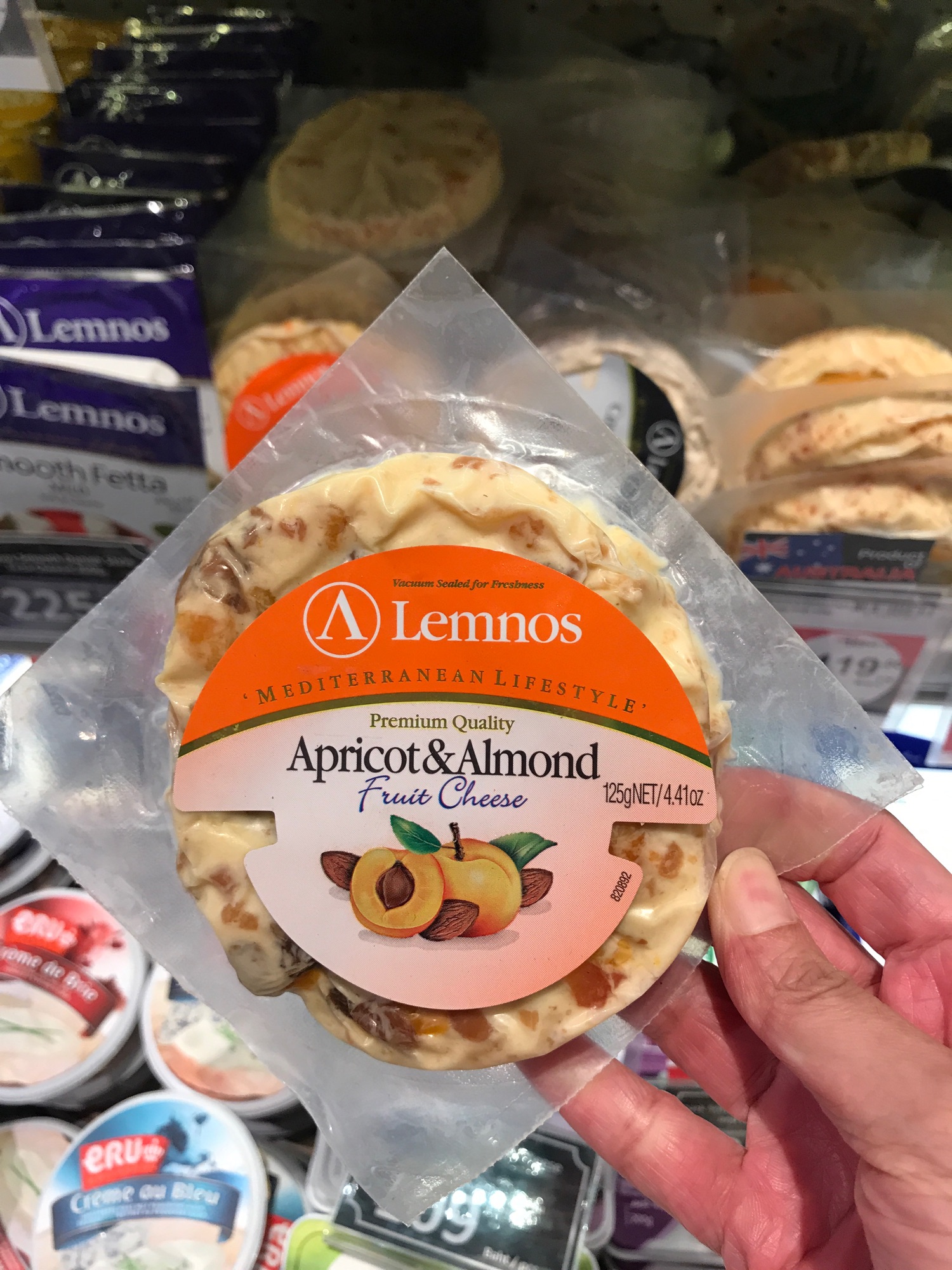 AMPM Estore ส่งความอร่อยกับLemnos Fruit cheese รส Apricot and Almon