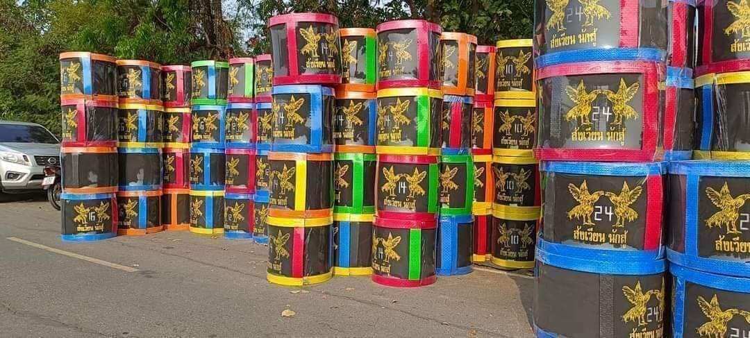 สนามไก่ชน สังเวียนไก่ชน ขนาด 12 เมตร สูง 60 เซนติเมตร ใช้วัสดุเกรดพรีเมี่ยมความหนา 26 มม. แข็งแรงตั้งได้ไม่ล้ม ส่งคละสี ราคา 1,199 บาท*ส่งฟรี