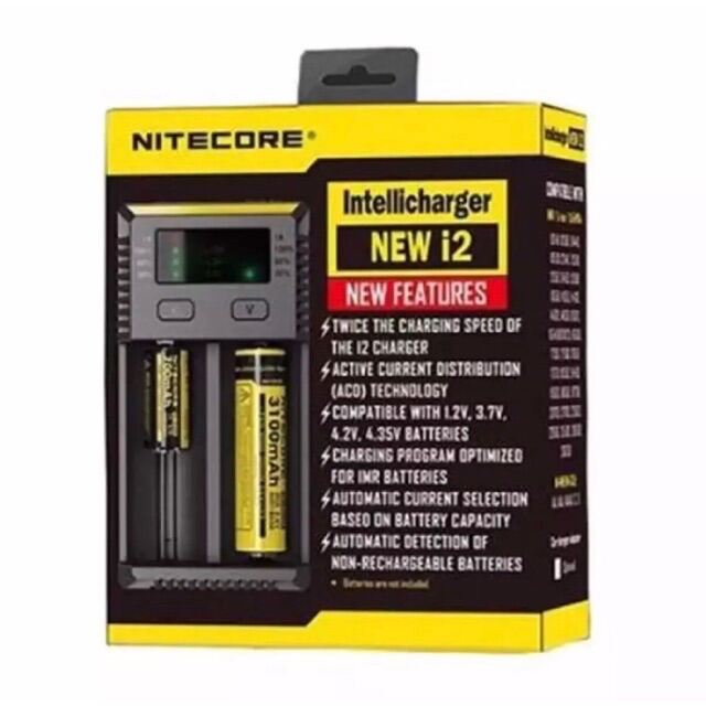 Nitecore เครื่องชาร์จอัจฉริยะ รุ่น New i2 (สีดำ)