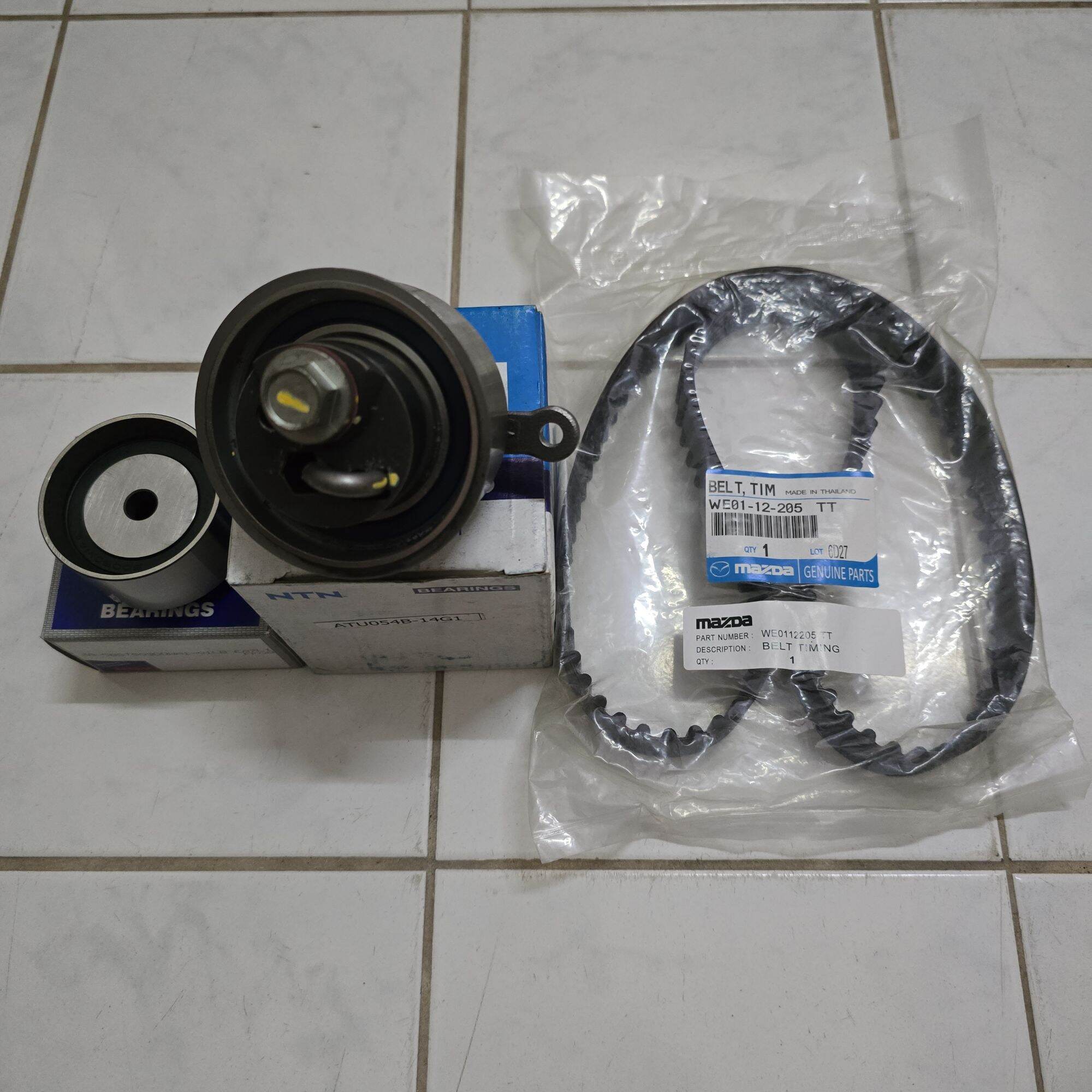 Mazda Ford Timing Belt Set Genuine Large Pulley from the Store, 1 Piece Genuine Small Pulley from the Store, 1 Piece Timing Belt, 1 Timing Belt, Bt50 Ford2.5 Duratorq, Dura Torque 16V. (103Ru26.5) ราคา 2,500 บาท*ส่งฟรี