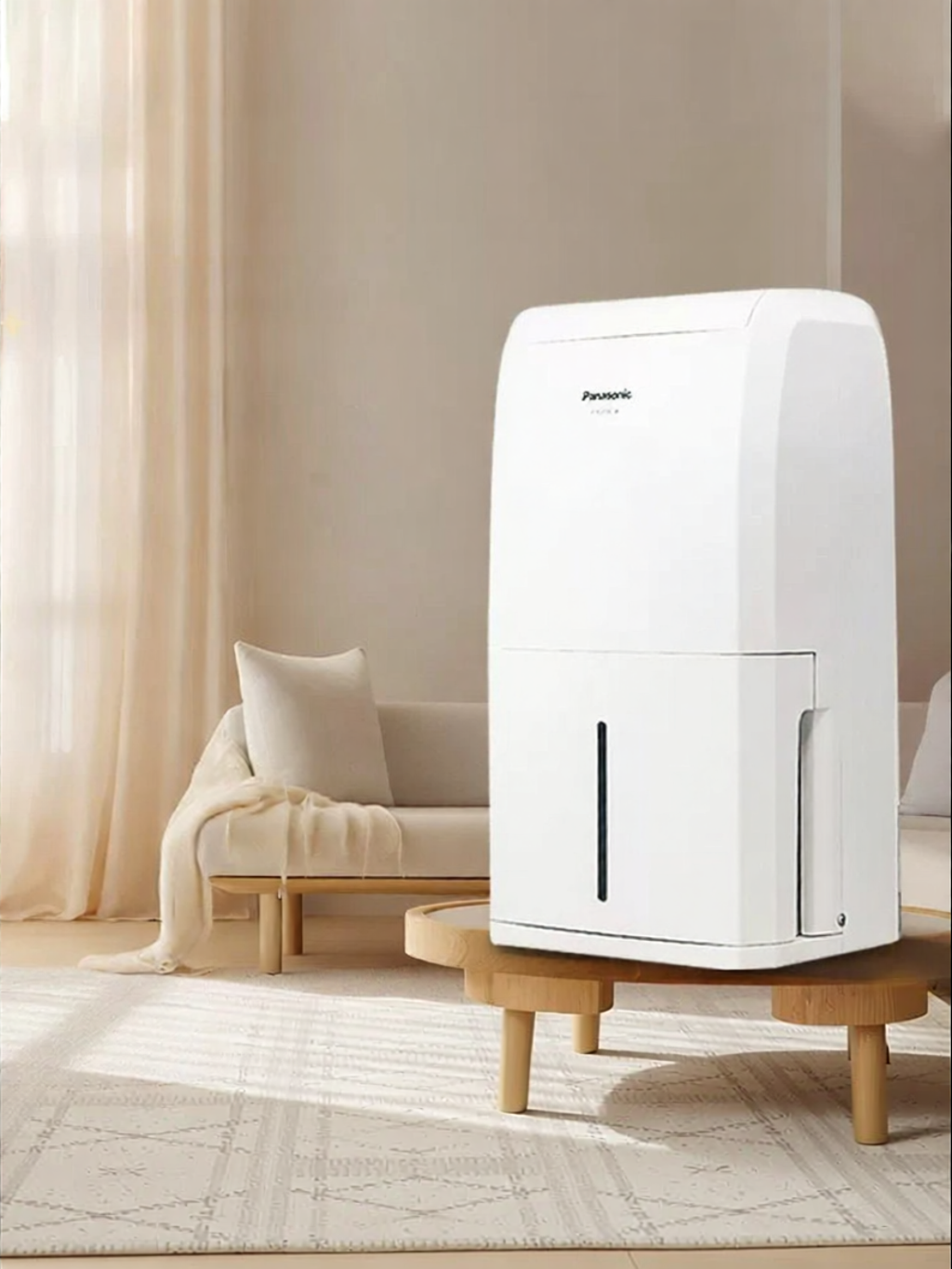 เครื่องใช้ไฟฟ้าภายในบ้าน Panasonic Home Use เครื่องลดความชื้นแบบเงียบ ราคา 14,562 บาท*ส่งฟรี
