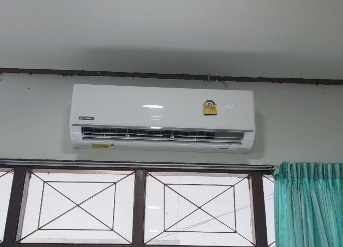 Air Eminent 9199BTU R32 (WFM09) ราคา 12,000 บาท*ส่งฟรี