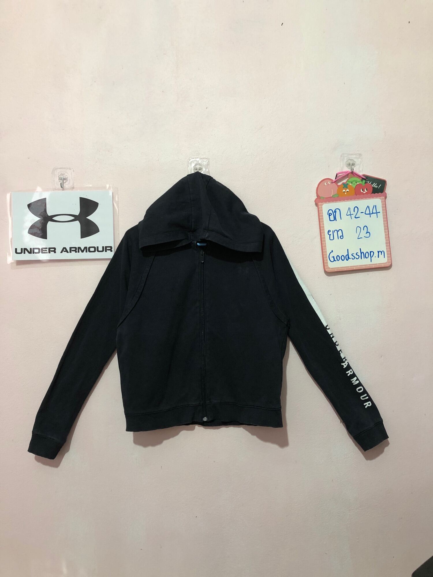 Under armor ไม่มีตำหนิ | Lazada.co.th