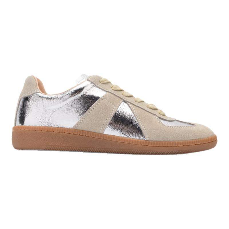 CALA JADE | Silver Women's Training Shoes 41-43 Size 2025 New Leather Wide Fit Flat Sneakers ราคา 3,916 บาท*ส่งฟรี