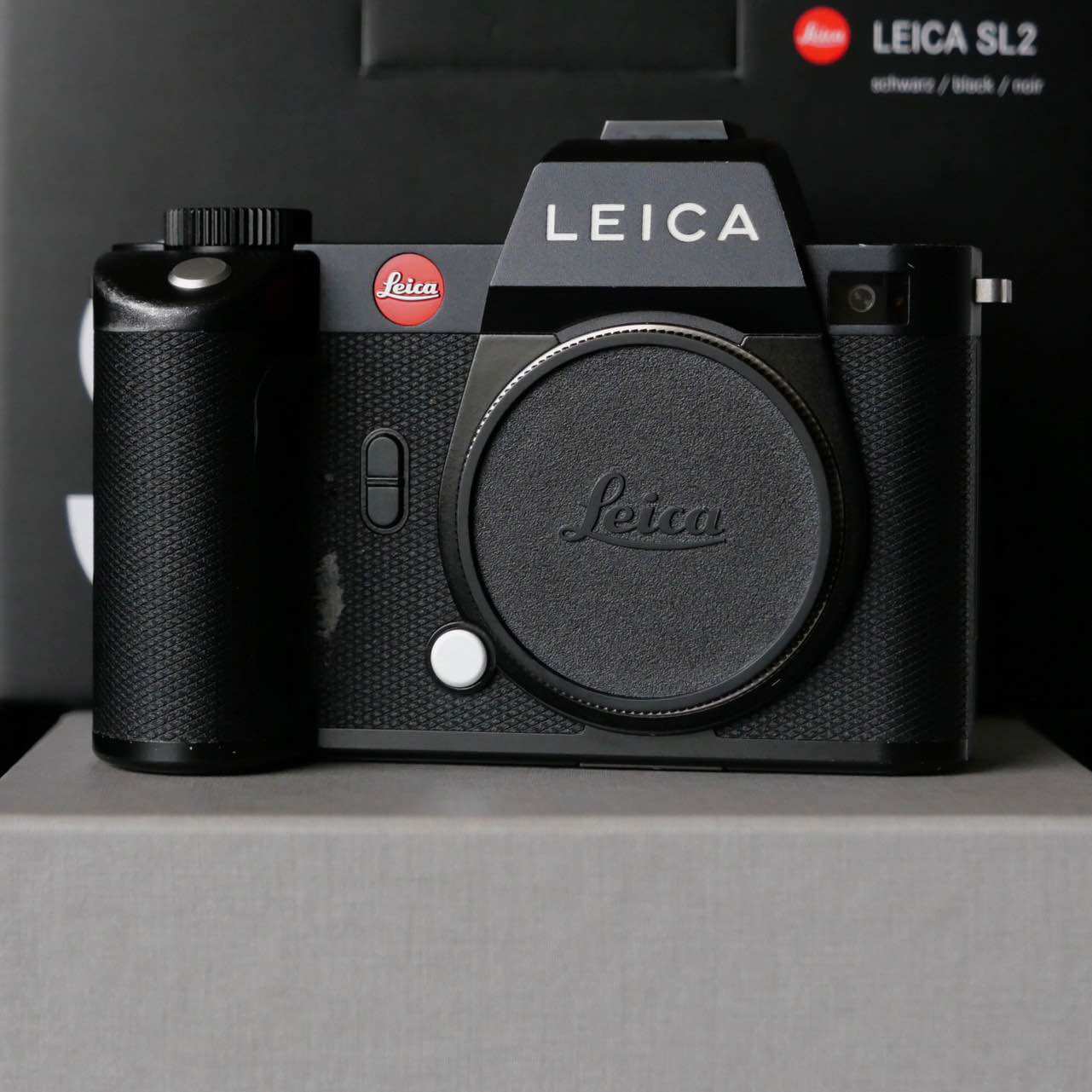 ( Used!! ) Leica SL2 ( Near Mint ) ราคา 89,990 บาท*ส่งฟรี