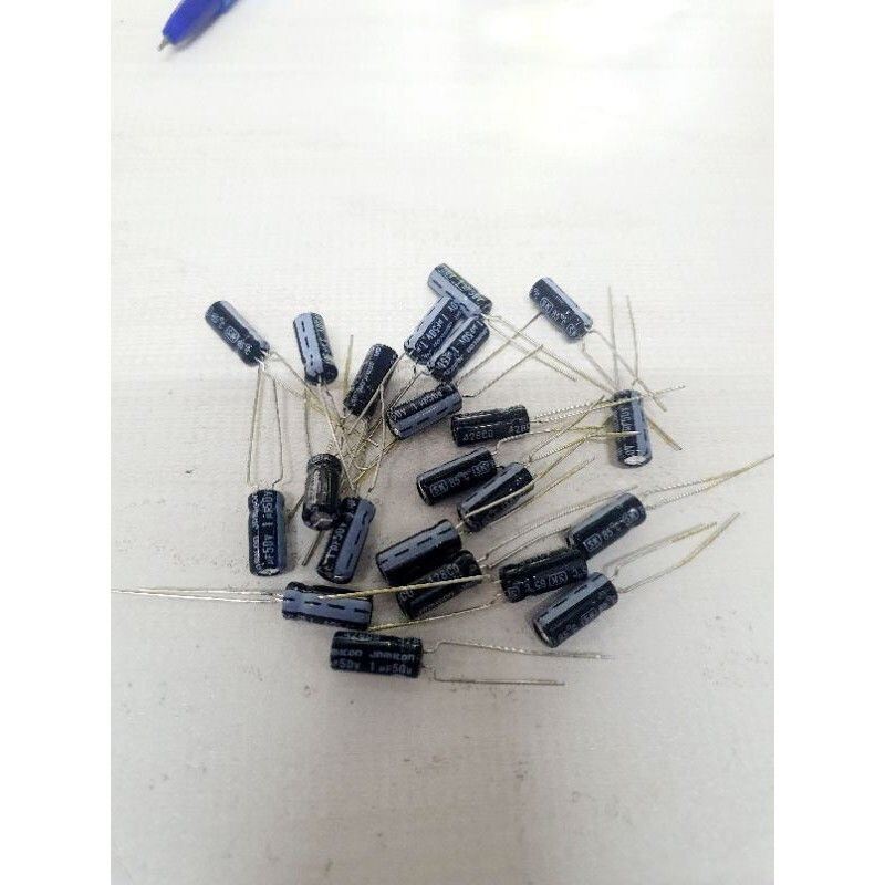 capacitor มีขั้ว   1uf 50v จำนวน 5ตัวพร้อมส่ง