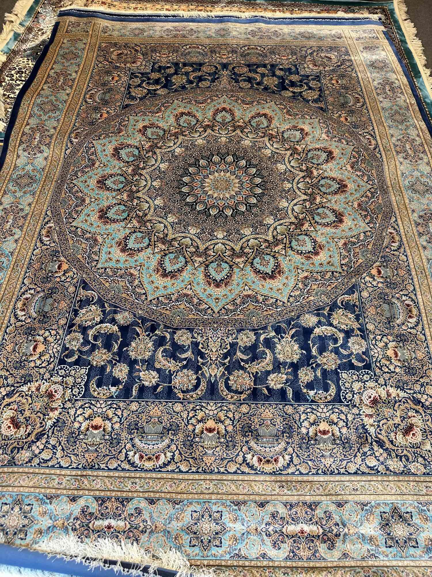 Premium Persian Silk on Silk Carpet 2X3M – Semi Handwoven Luxury Rug Made in Iran ราคา 75,000 บาท*ส่งฟรี