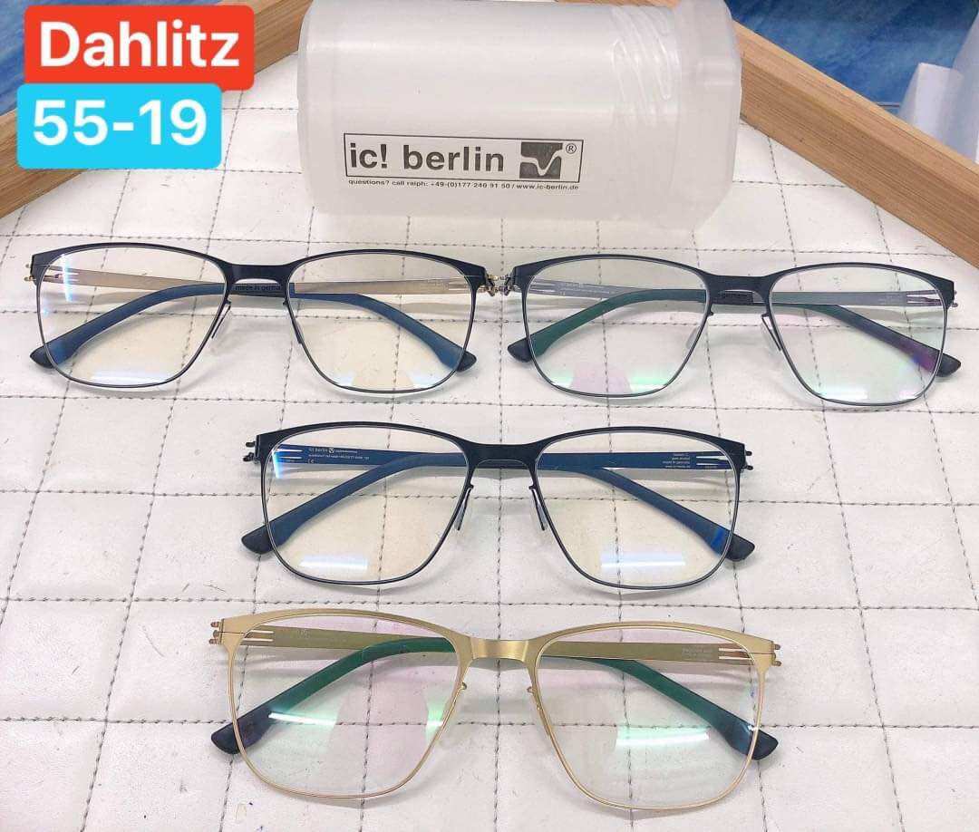 แว่นตา สำหรับตัดเลนส์ กรอบแว่นตา Stainless Fashion สนใจรุ่นไหน ส่งรูป ทักแชท เช็คสต็อกก่อนสั่งซื้อ เท่านั้น ชายหญิง ทุกรุ่น 666 กรอบเต็ม ทรงสวย ขาไม่ใช้น็อต ถอดได้ น้ำหนักเบา ราคา 1,790 บาท*ส่งฟรี