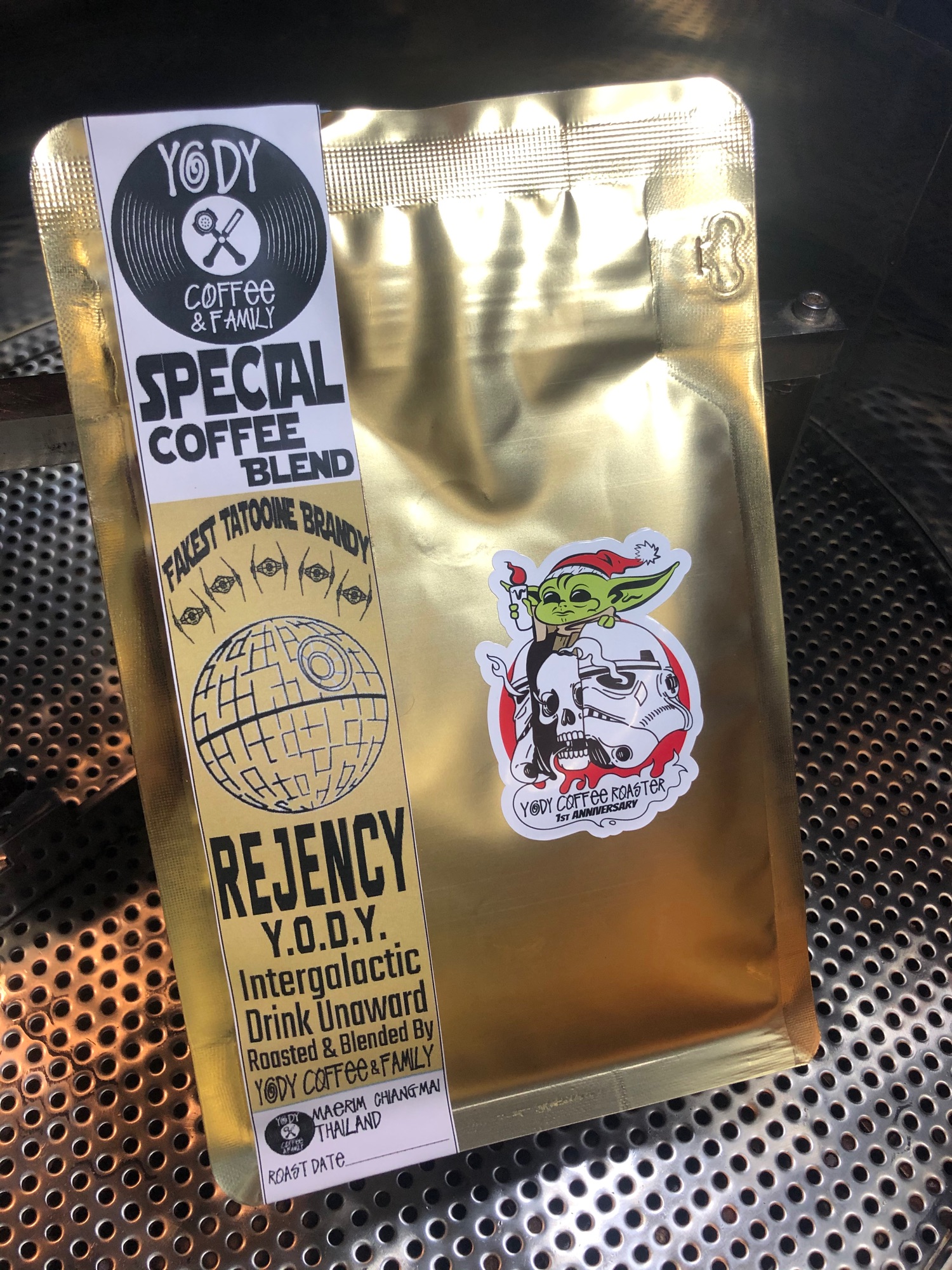 Rejency Coffee Blend Yody Coffee เมล็ดกาแฟคั่วโปรเซสโดยการบ่มในถังเหล้ารัม (rum barrel aging) ขนาด 100 กรัม