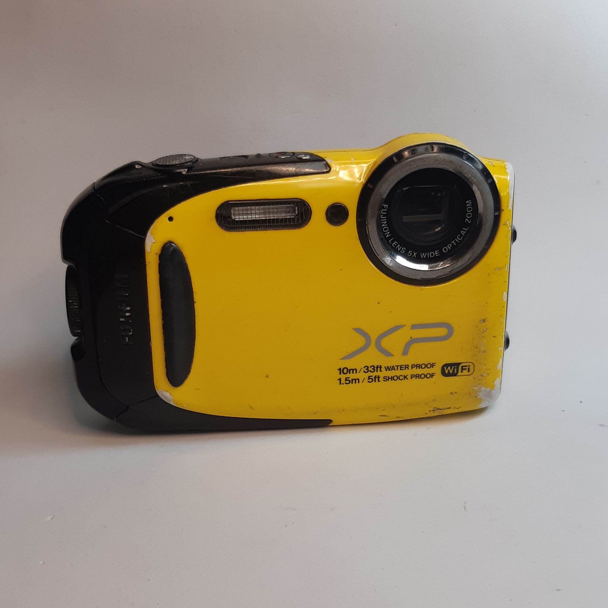 Fujifilm xp70 water proof digital camera Old man shop ThaiPick