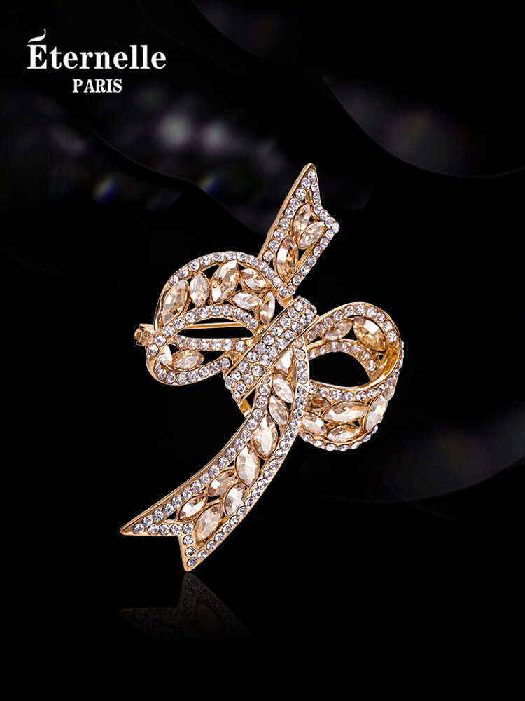 [Eternelle | Eternelle French Butterfly Knot Brooch Accessory Sparkling Austrian Crystal Chest Flower Fall Winter Pin Clip Fresh Out New,Eternelle | Eternelle French Butterfly Knot Brooch Accessory Sparkling Austrian Crystal Chest Flower Fall Winter Pin C ราคา 3,914 บาท*ส่งฟรี