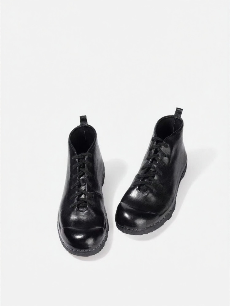 JUNBO | Water-washed Horse Leather High-top Vintage Ankle Boots ราคา 9,390 บาท*ส่งฟรี