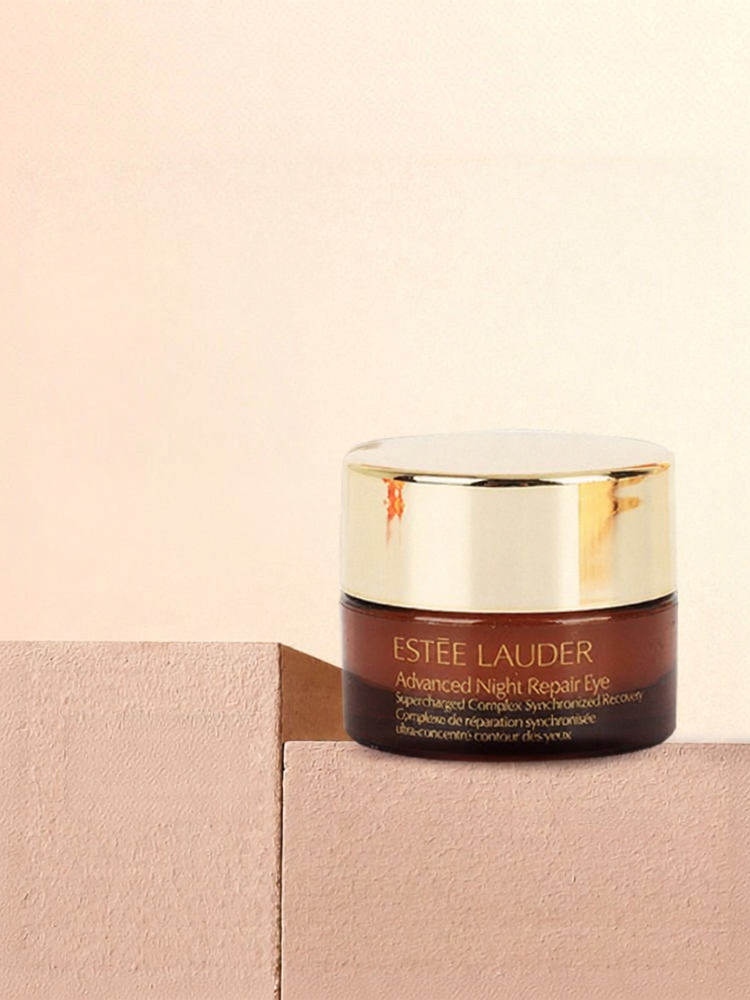 Estée Lauder | Anti Blue Light Revitalizing Anti-Wrinkle Eye Cream 5ml ราคา 1,494 บาท*ส่งฟรี