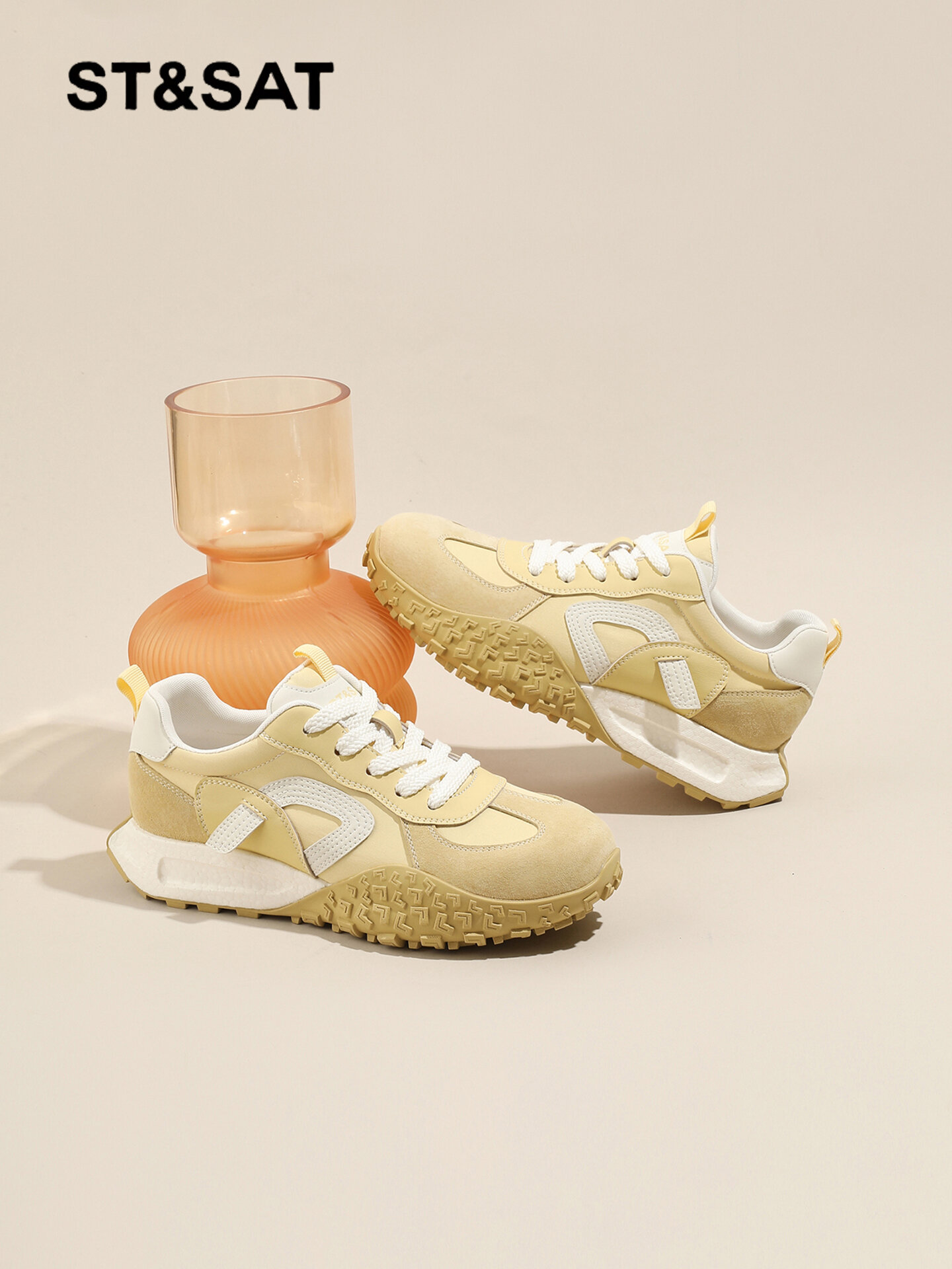 ST&SAT | Thick Sole Training Shoes for Height Increasing Women ราคา 3,086 บาท*ส่งฟรี