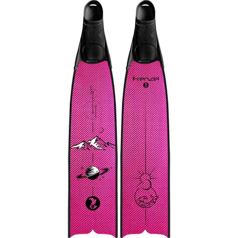 FRENZEL | Carbon Fiber Free Diving and Snorkeling Fins ราคา 17,773 บาท*ส่งฟรี