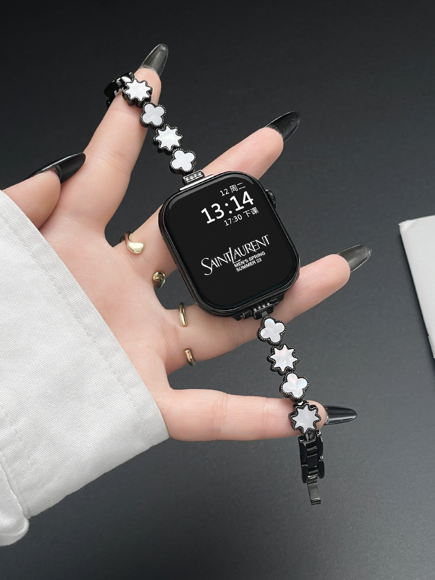 YUNDINGCHUANGXIANG | Metal Nacre Strap for Smart Watch ราคา 343 บาท*ส่งฟรี