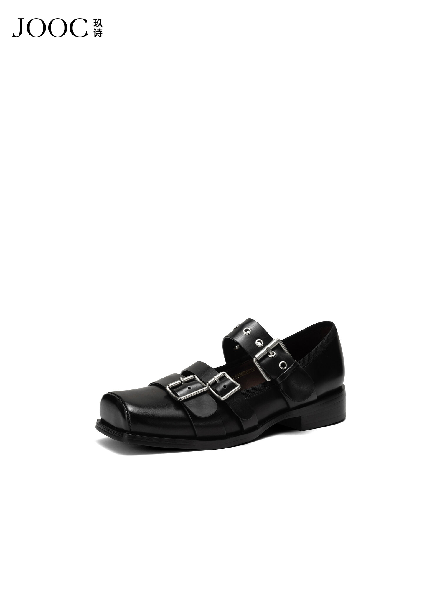 JOOC | Riveted Buckle Vintage Square Toe Shoes ราคา 8,422 บาท*ส่งฟรี