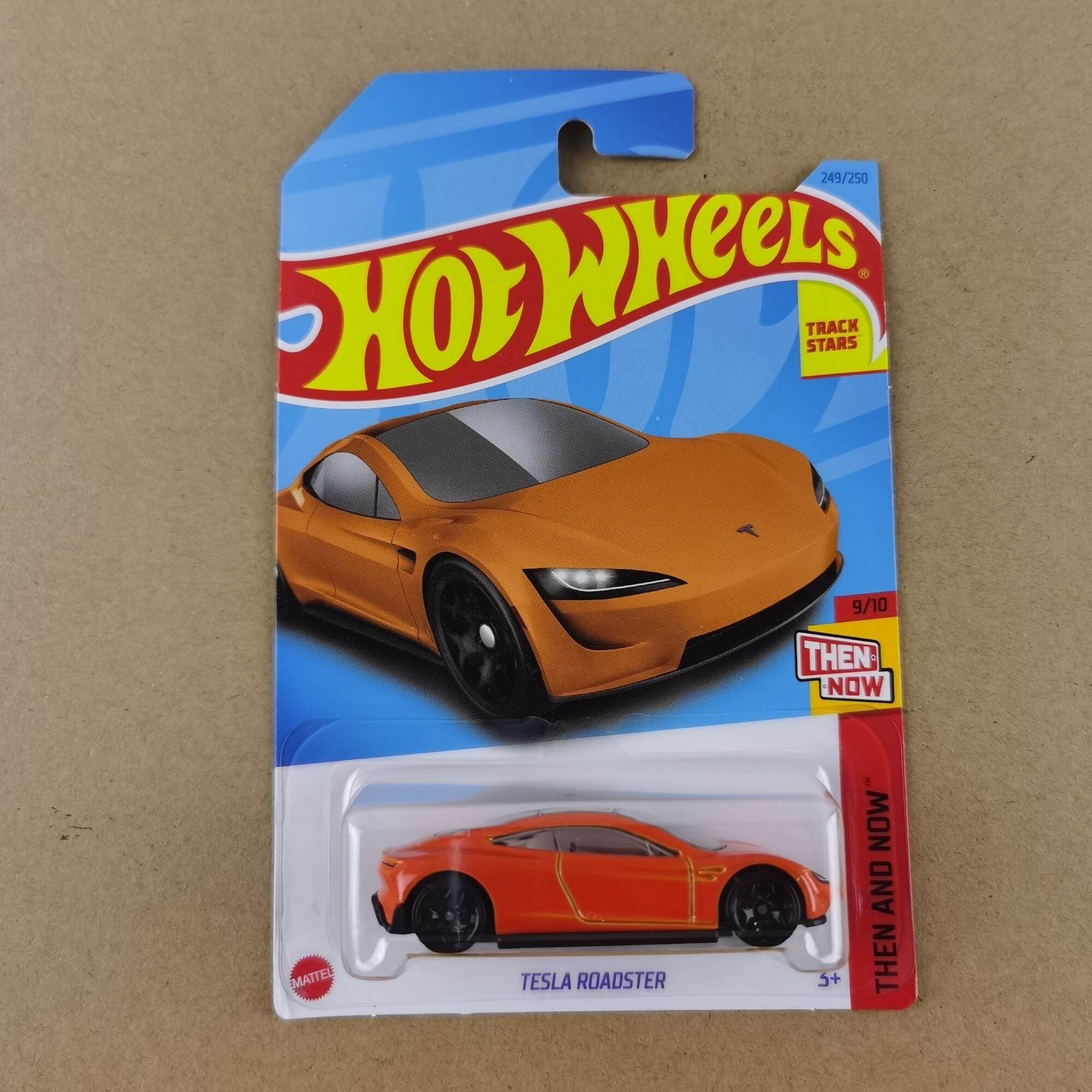 Hot wheels deals tesla roadster 2020