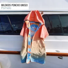 ภาพขนาดย่อของภาพหน้าปกสินค้าเสื้อคลุมผ้าไมโครไฟเบอร์ - Wildkids Poncho Unisex - ใส่ได้ 2 ด้าน จากร้าน WATERPRO บน Lazada ภาพที่ 6