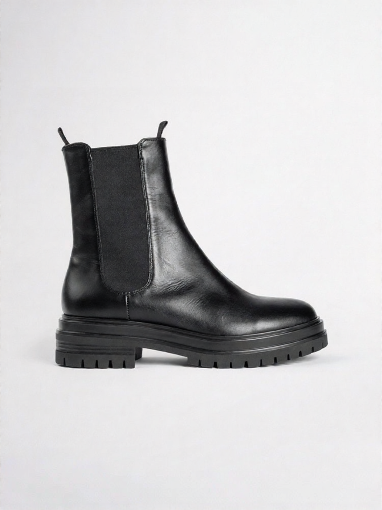 Tony Bianco | Comfortable Chelsea Boots ราคา 3,888 บาท*ส่งฟรี
