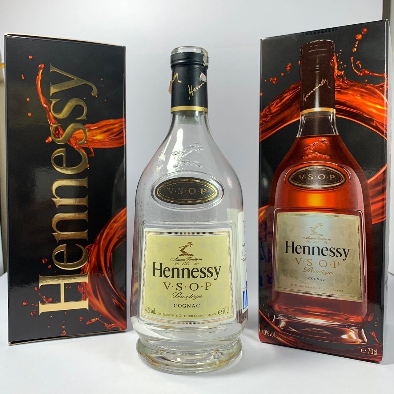 🔥ขวดhennessy Vsop 700mlพร้อมกล่องไม่มีฝา🔥ขวดเปล่า🔥ขวดเหล้า🔥ขวดสวยๆ Th