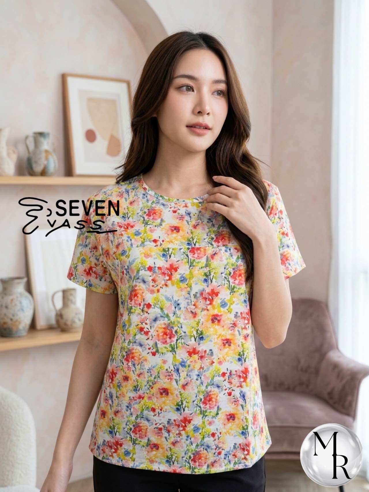 100% Pure Linen Shirt, Back Slit Detail, Short Sleeves. ราคา 654 บาท*ส่งฟรี