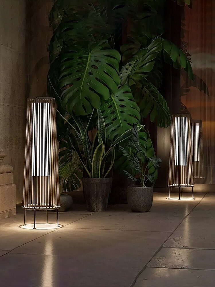 vibia | Waterproof Solar Landscape Grass Light ราคา 3,076 บาท*ส่งฟรี