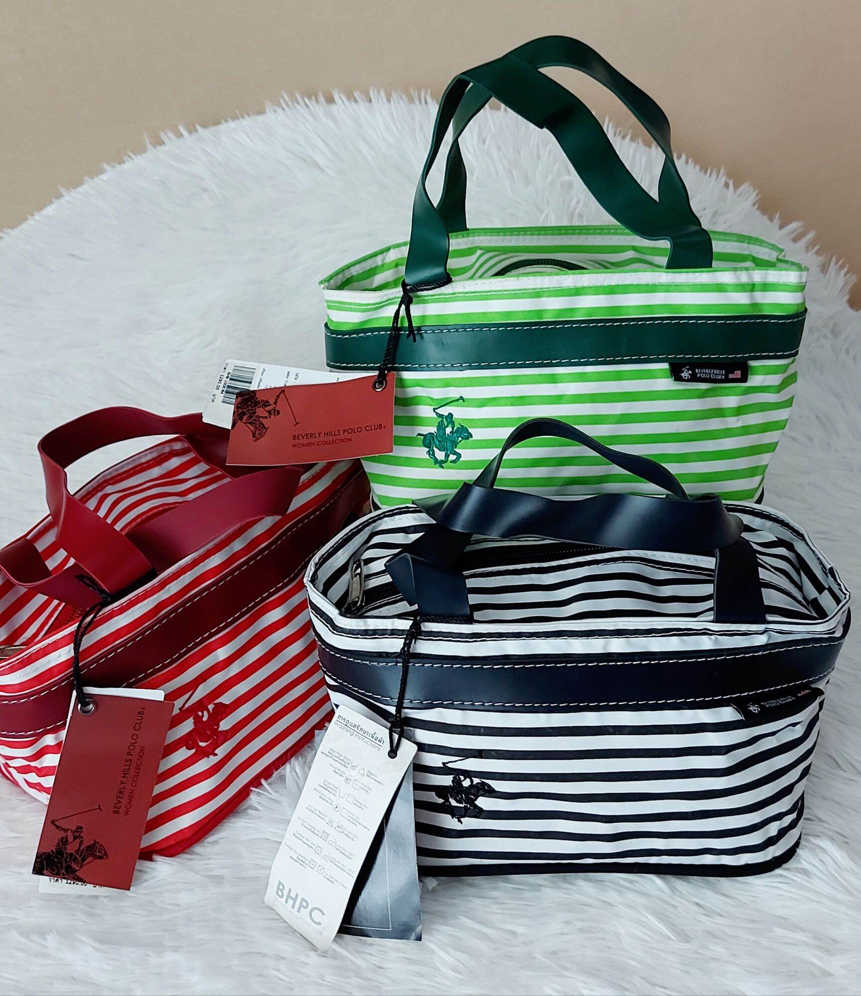 シルバー Classic Bow ボディバッグ シンセティックシュリンクレザー ボディバッグ